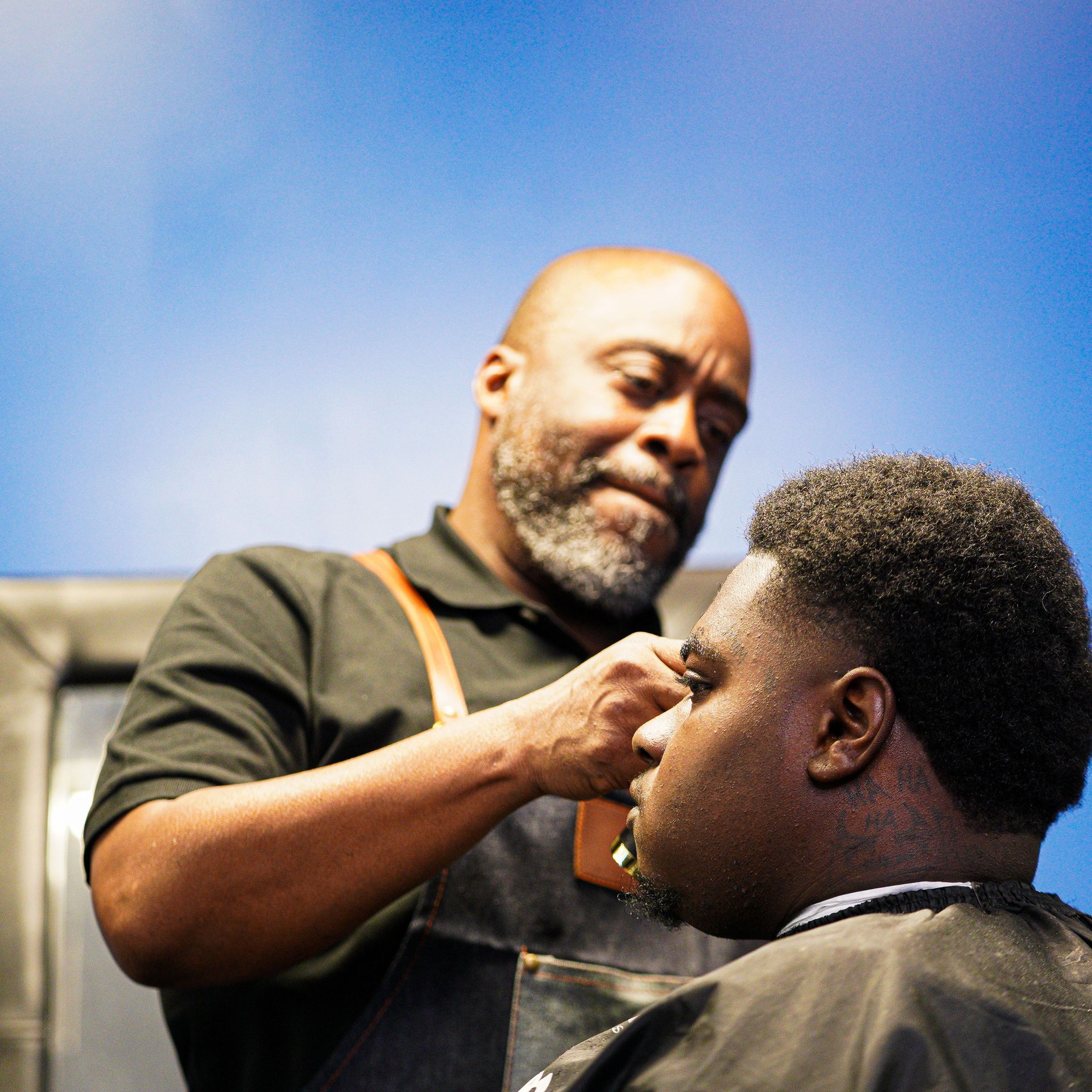 J.Hassan - Swaggerz Signature Cuts Barbershop