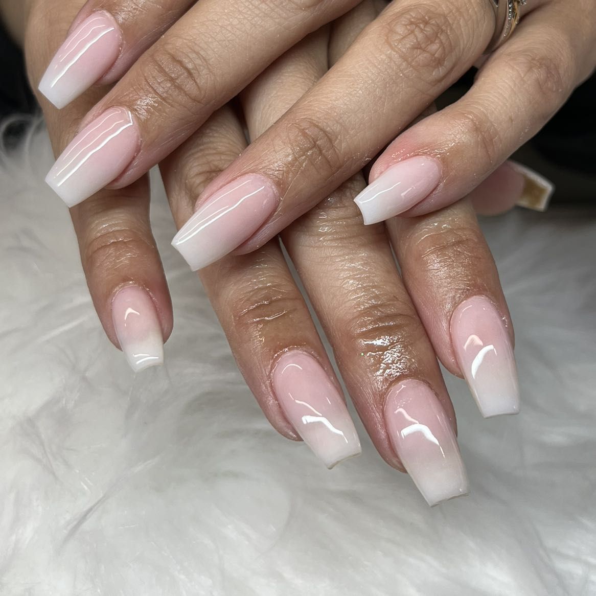 Short Nail Ombre Full Set (pink/nude and white) portfolio