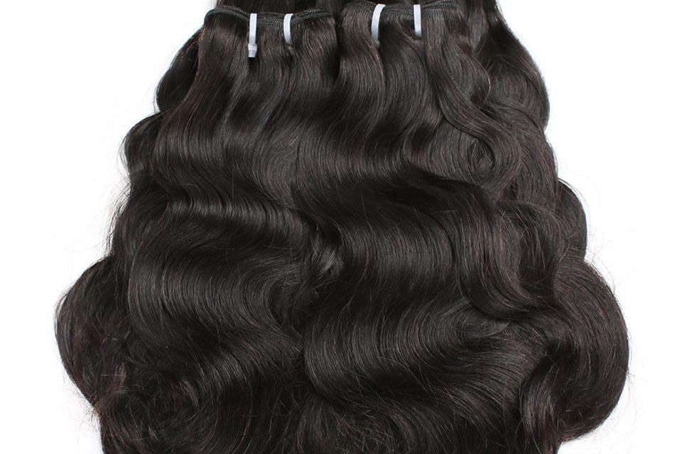 Traditional Sew-In  18" (3 BUNDLES INCLUDED portfolio