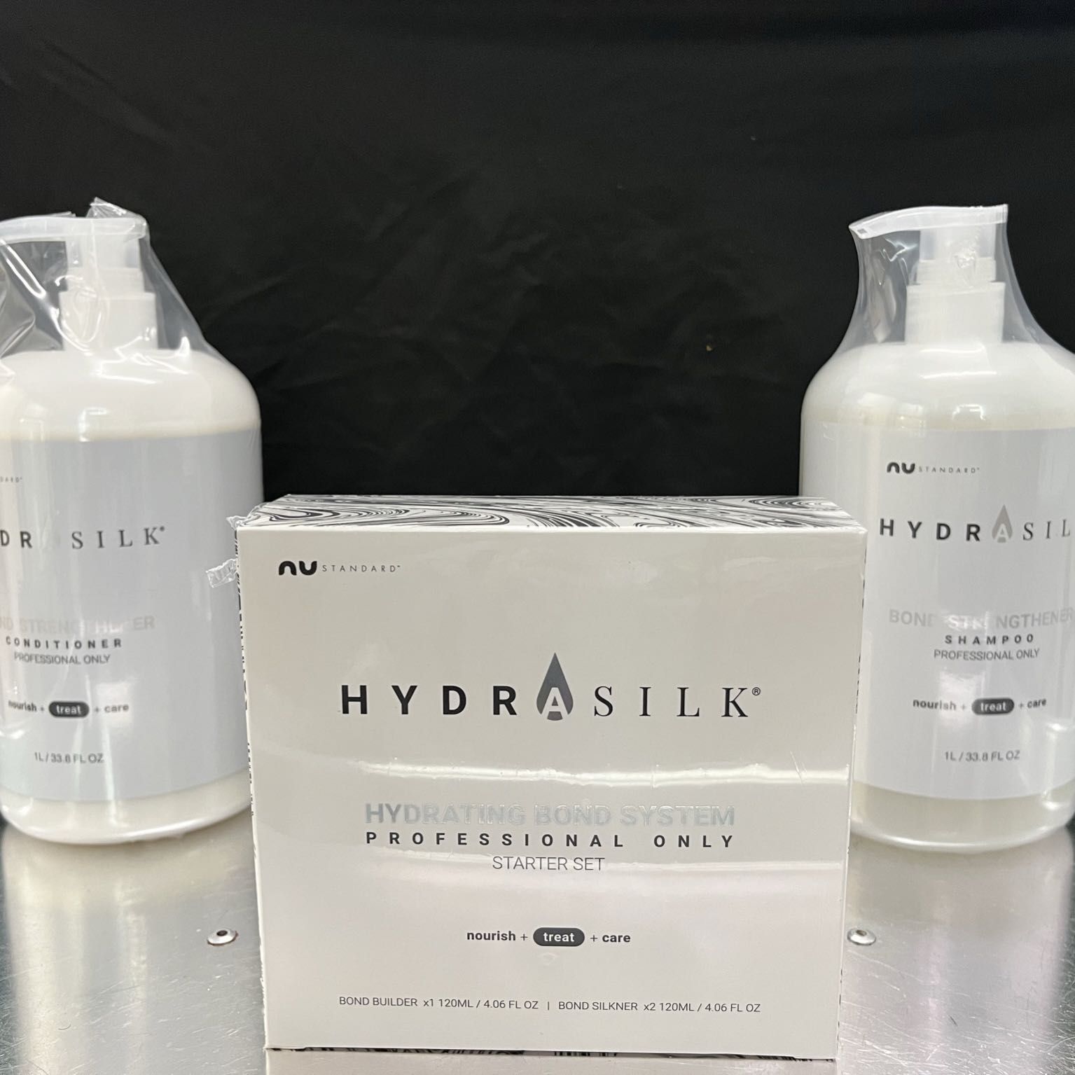 HydraSilk Bonding Treatment Silk Press + Trim portfolio