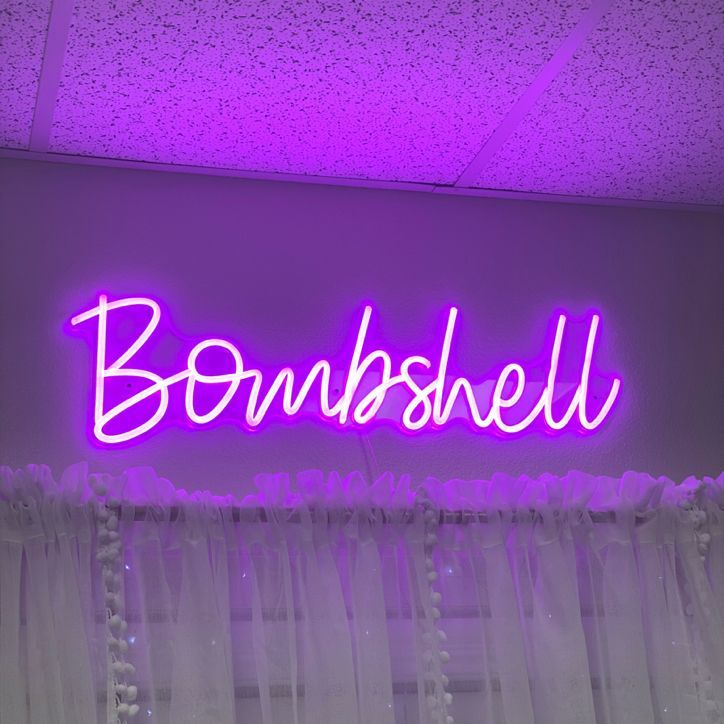 Bombshell Color Bar, 2015 Hancock street, San Diego, 92110