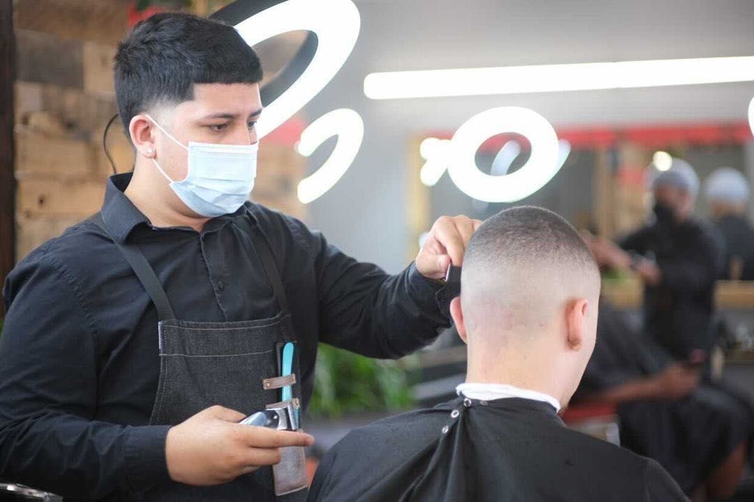 Should I go to a Barbershop or Hair Salon for a Men's Haircut in Winter  Park?