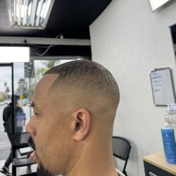 Blendz Barbershop (Julio Rivas), 737 s Vermont Ave, Los Angeles, 90005