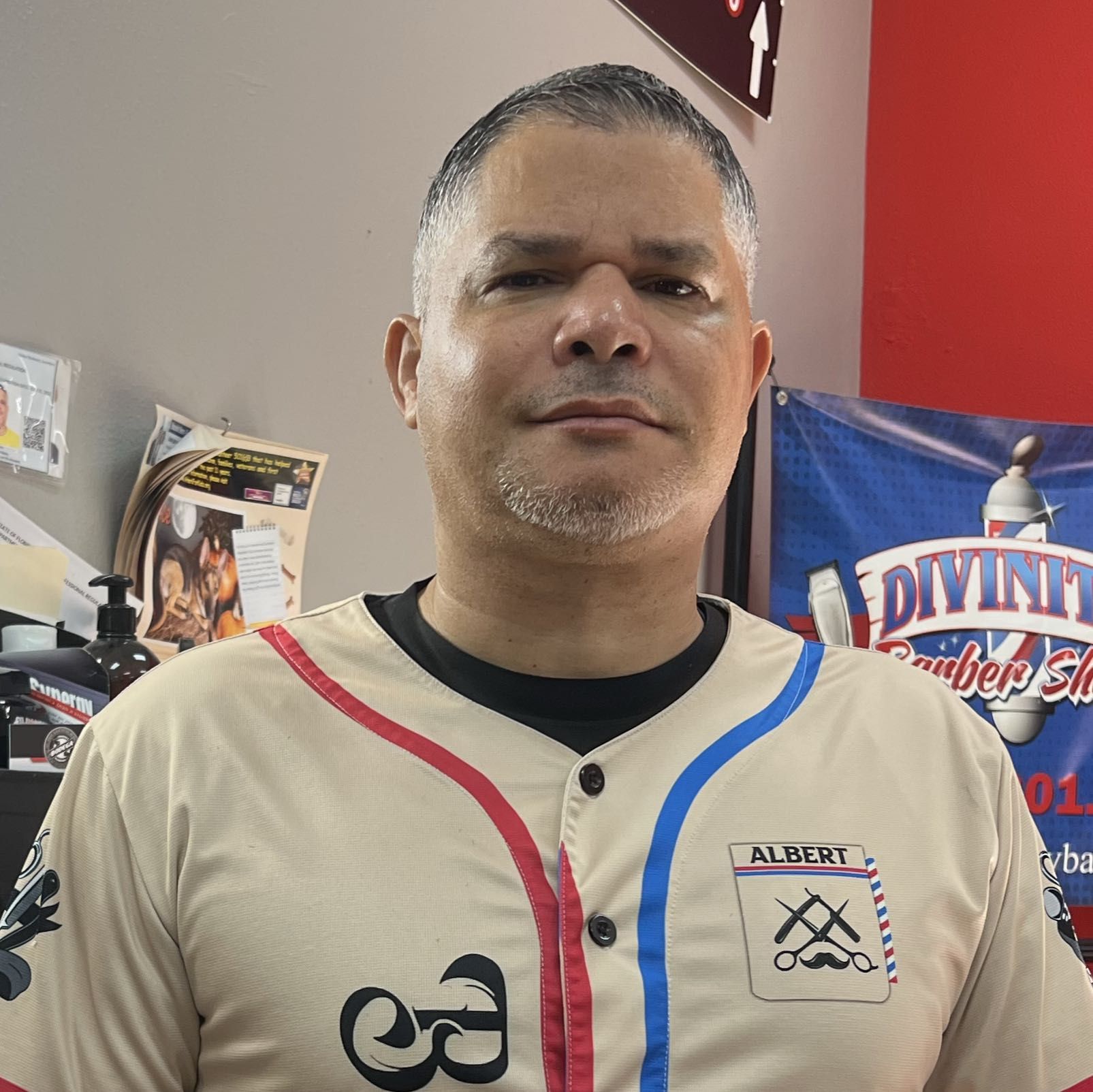 Albert Molina @ Divinity Barber, 2928 pleasant Hill, Kissimmee, 34746