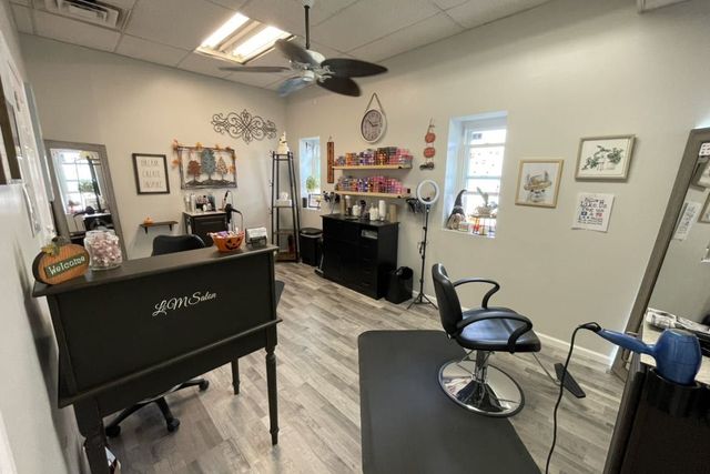 Hair Salons Near You in Greensburg, PA - Best Hair Stylists & Hairdressers  in Greensburg