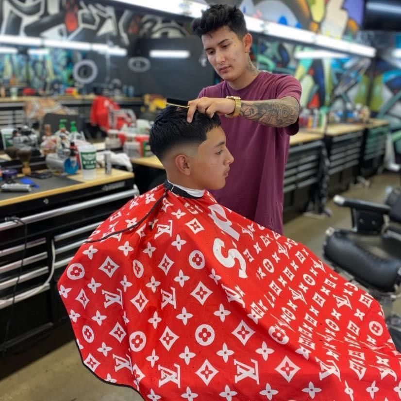 Ernestochavezz @Trnd Setters Barbershop, Horizon Blvd, 13855, Horizon City, 79928