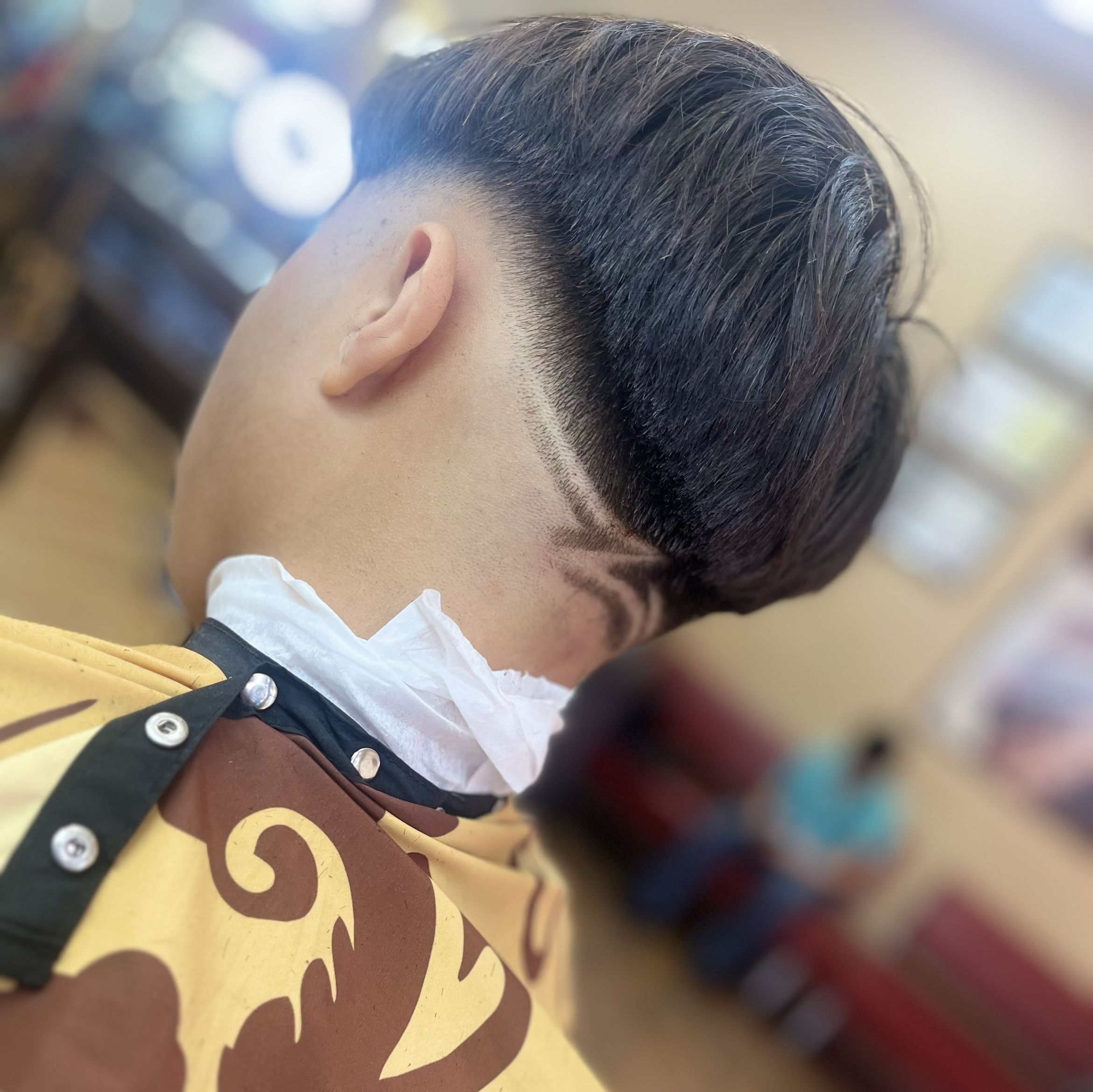 gilbertx barber, 419 W little york, ste J, Houston, 77076