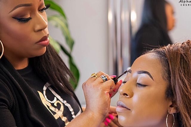 Makeup Artists Near Me in Chicago, IL - Best Makeup Services in Chicago