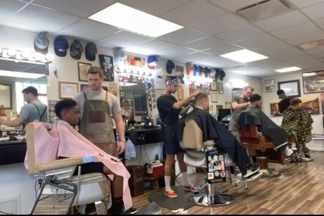 Barbershops Near Me in Altoona  Find Best Barbers Open Near You!