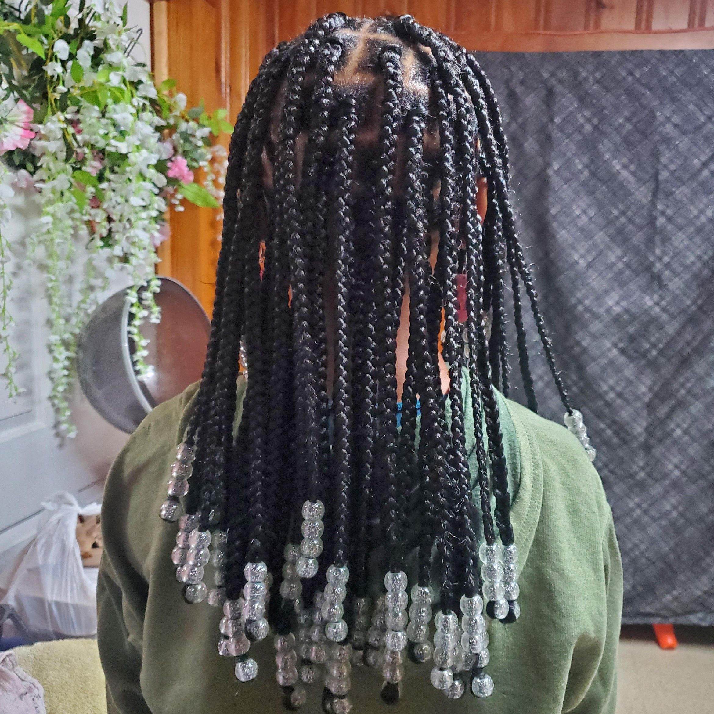 Kids Knotless braids w hair/beads(shoulder) portfolio