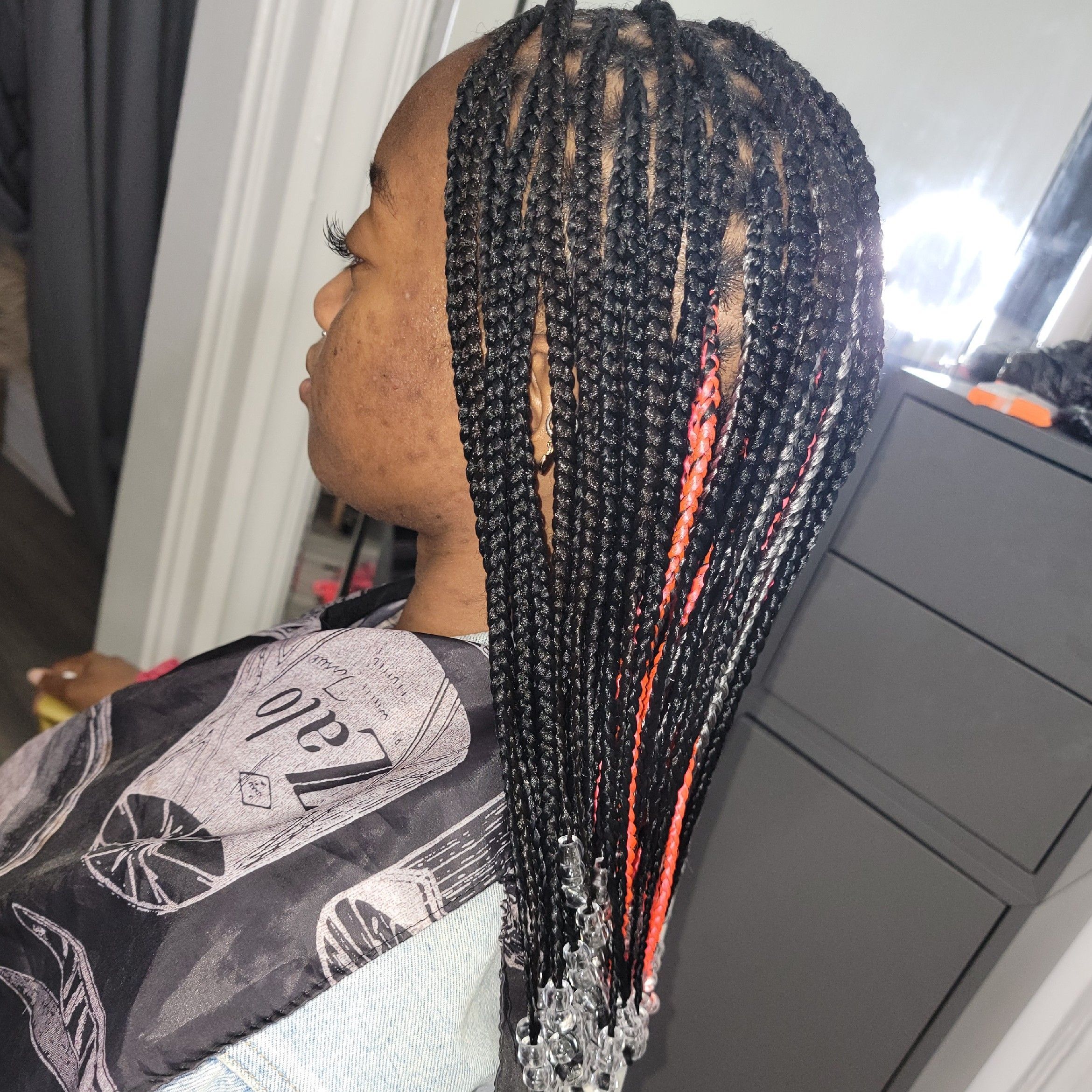 Bob Knotless with Beads, Md, Hair Included. portfolio