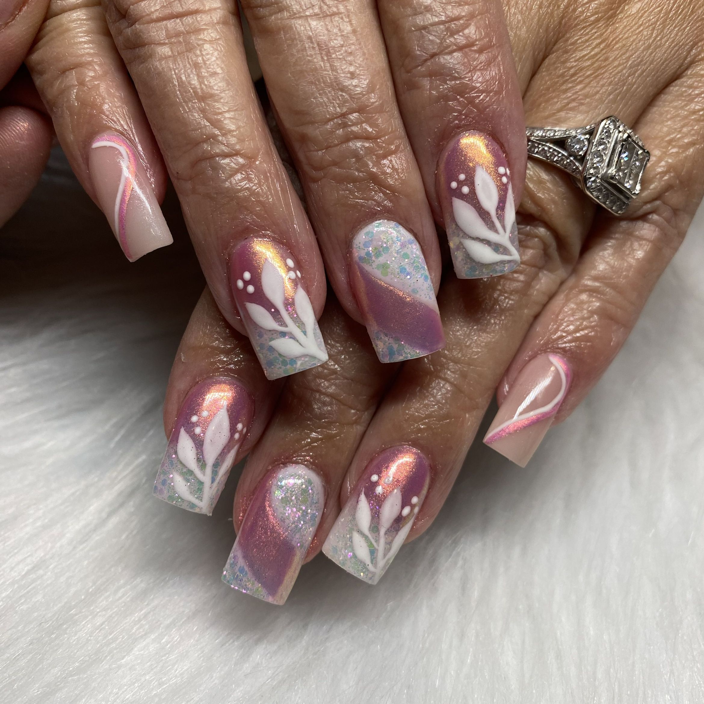 Nails By Julia, Lux nail bar, Floresville, 78114