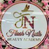 Manicuristas - Flash Nails Beauty Academy