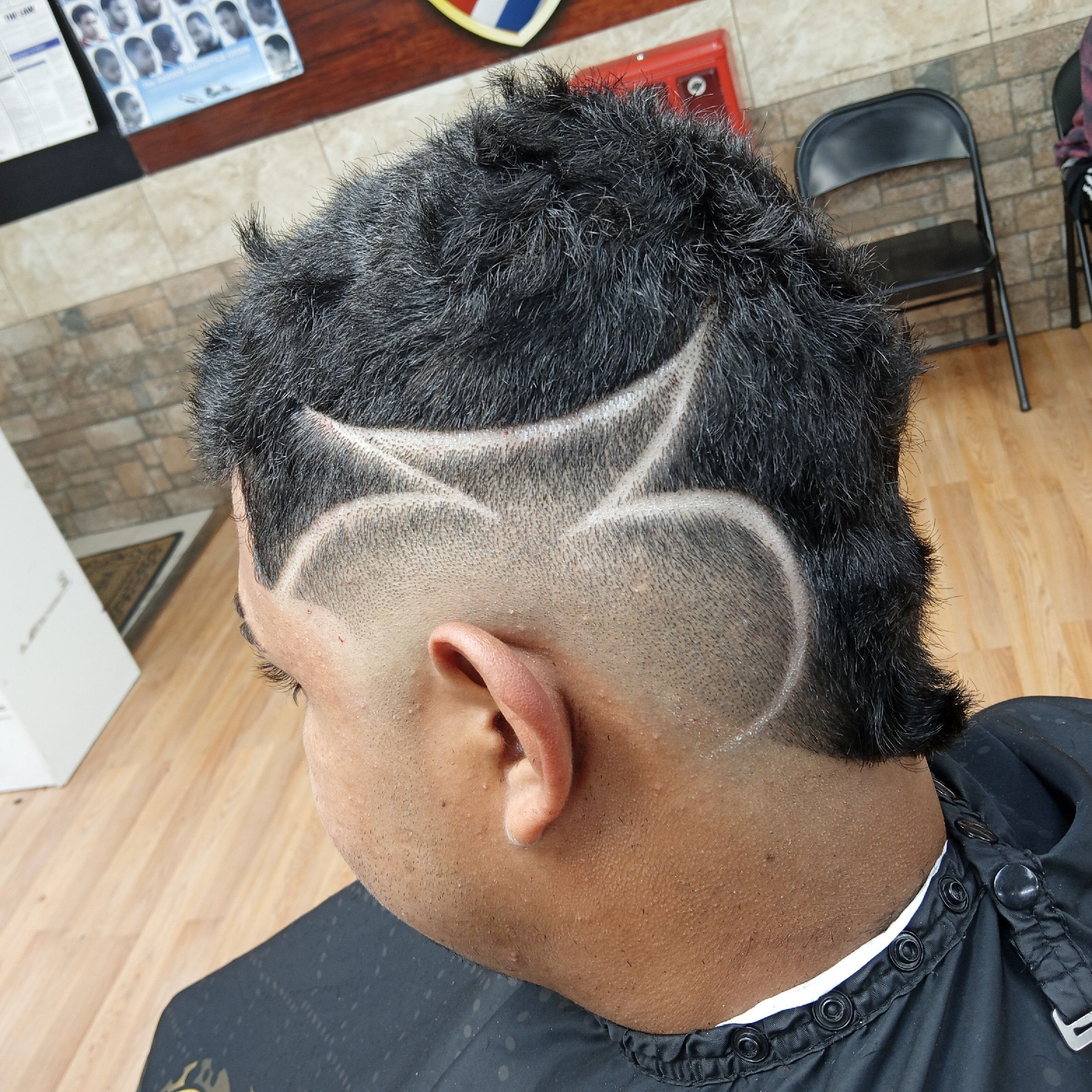 Royal Cutz, 505 Hamilton Ave, Trenton, 78563