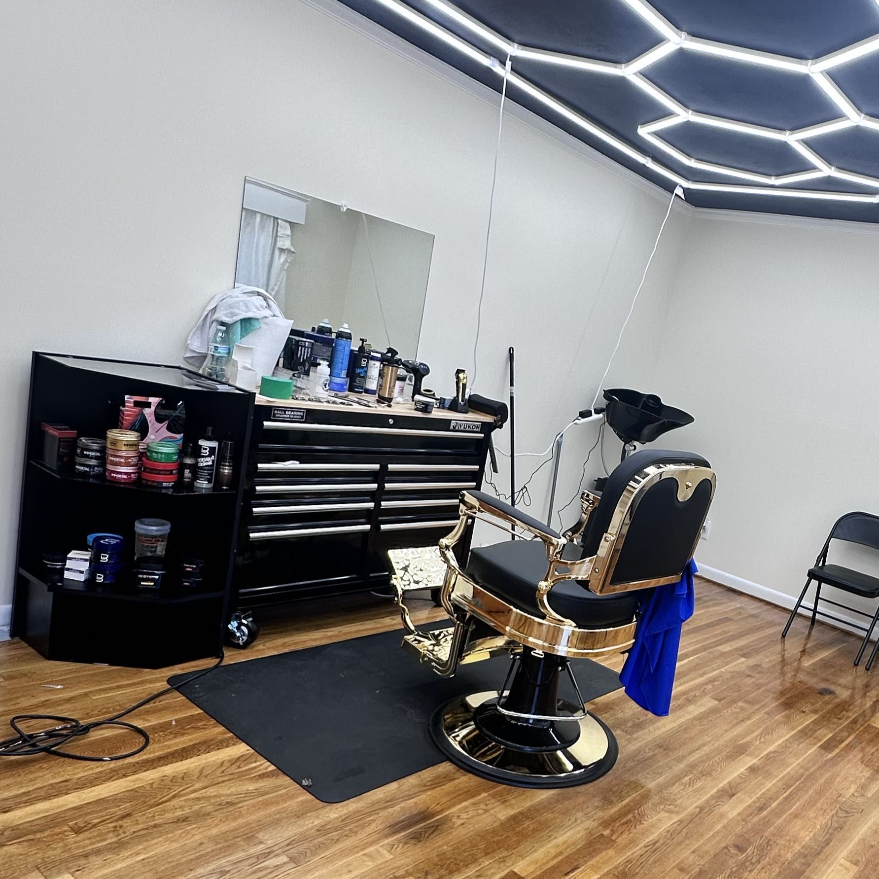 D&J Prestige Salon, Drywood cr, Lancaster, 29720