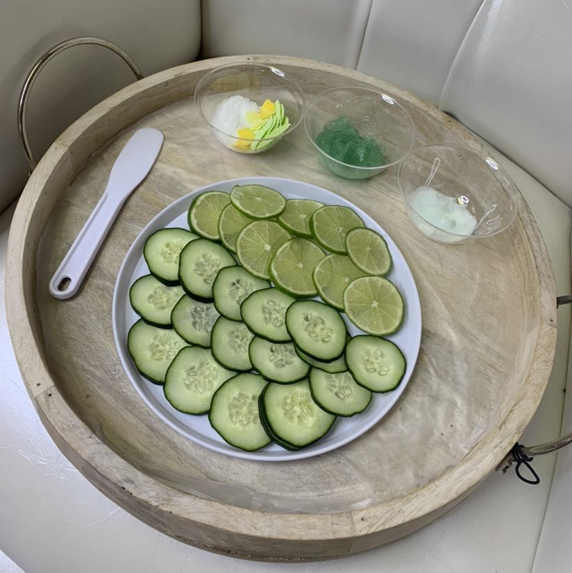 Cucumber melon refresher pedicure (gel) portfolio