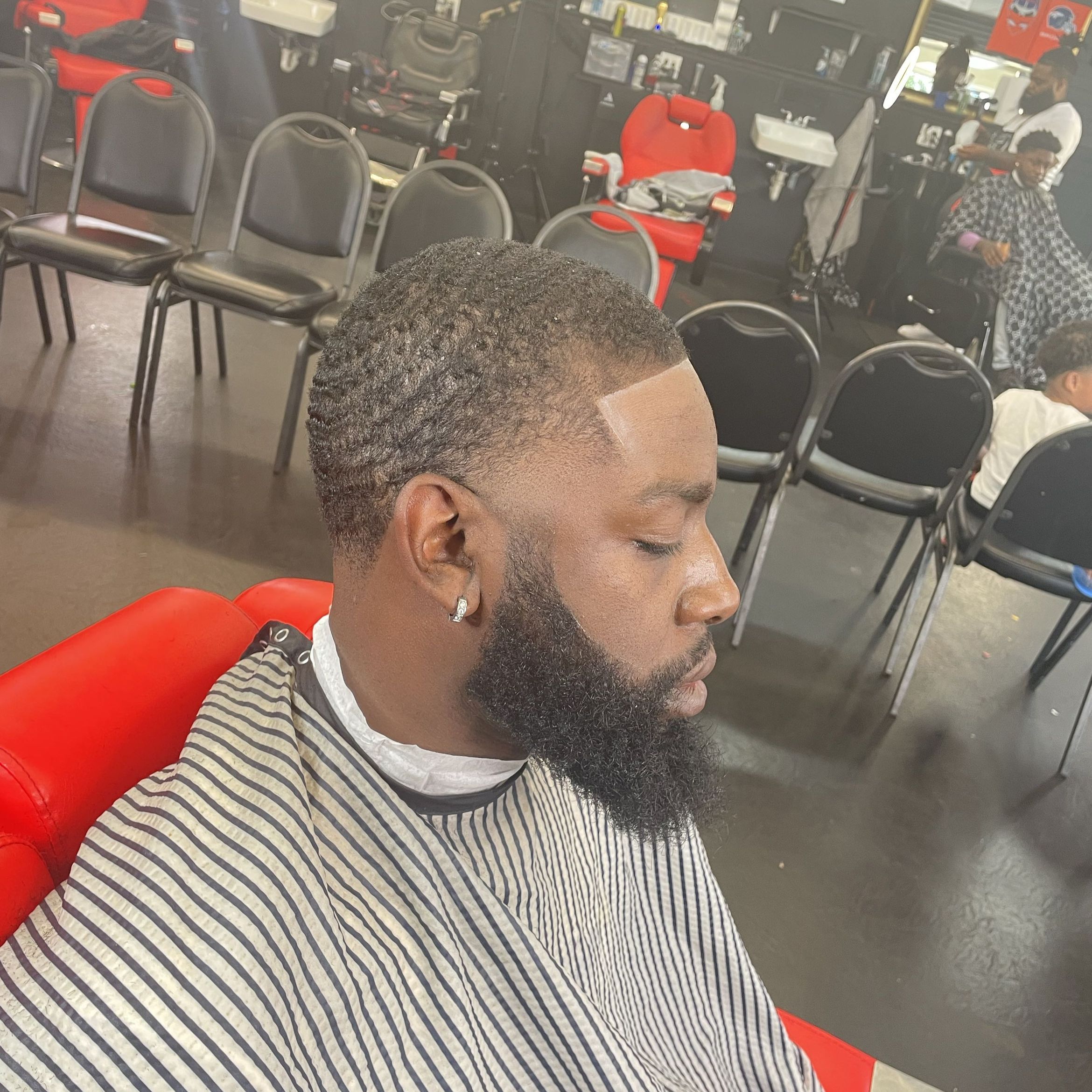 Full haircut+beard trim razor line portfolio