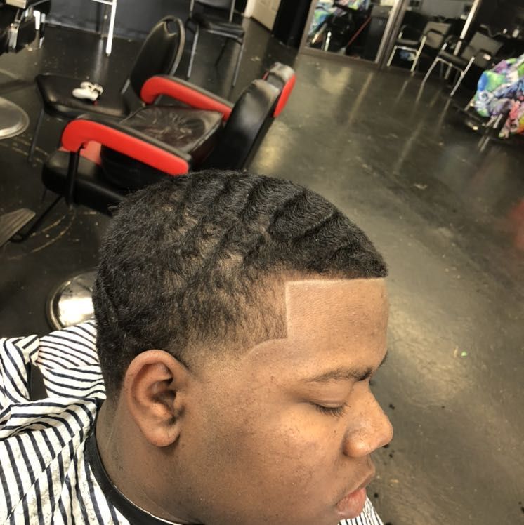Taper cut (sides of head) with line portfolio