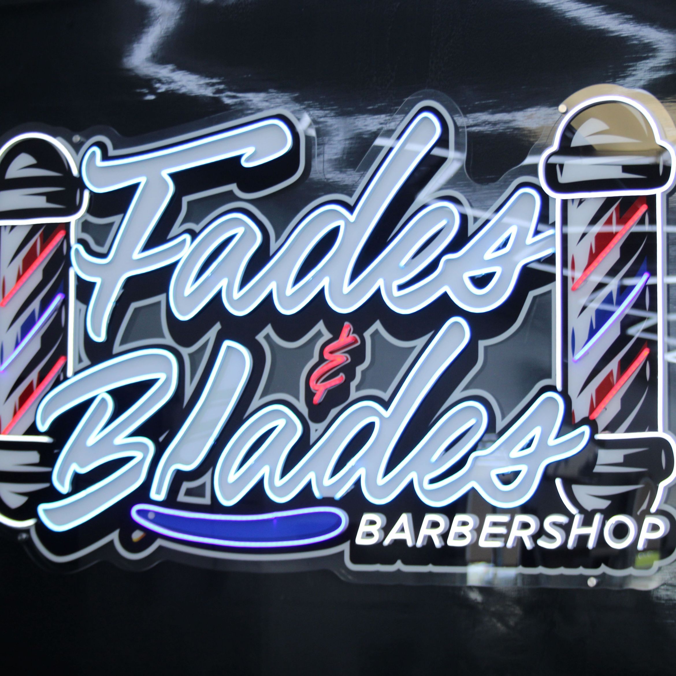 Diego The Barber 💈@ Fades & Blades Barbershop, 2041 E Ireland Rd, South Bend, 46614