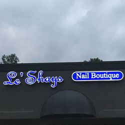 Le'Shays Nail Boutique, 2745 Bartlett Blvd, Bartlett, 38134