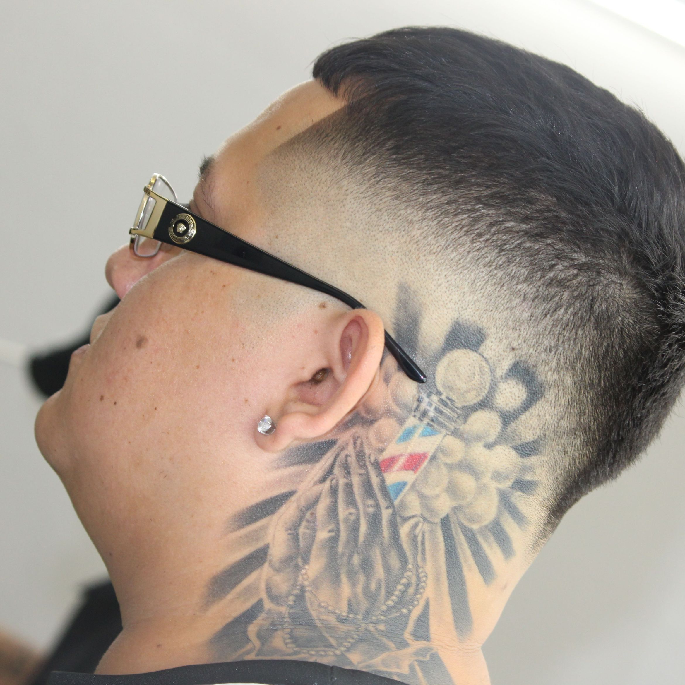 JOSH THE BARBER, 8220 dyer, El Paso, 79924