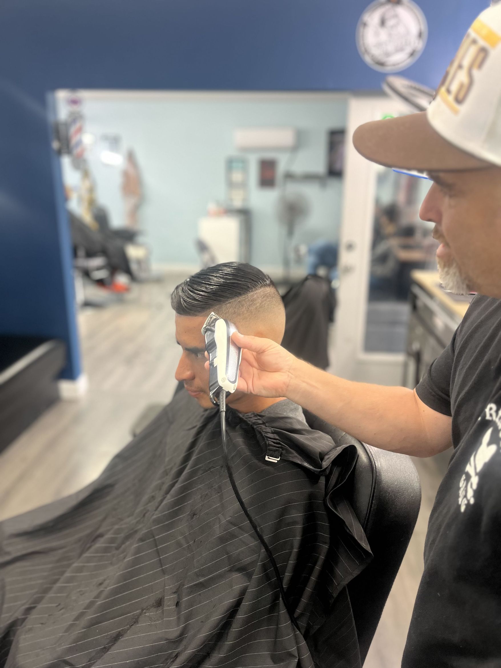 Danny - MoFadez  barbershop
