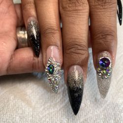 just nails, 270 north glynn st suite D, Fayetteville, 30214