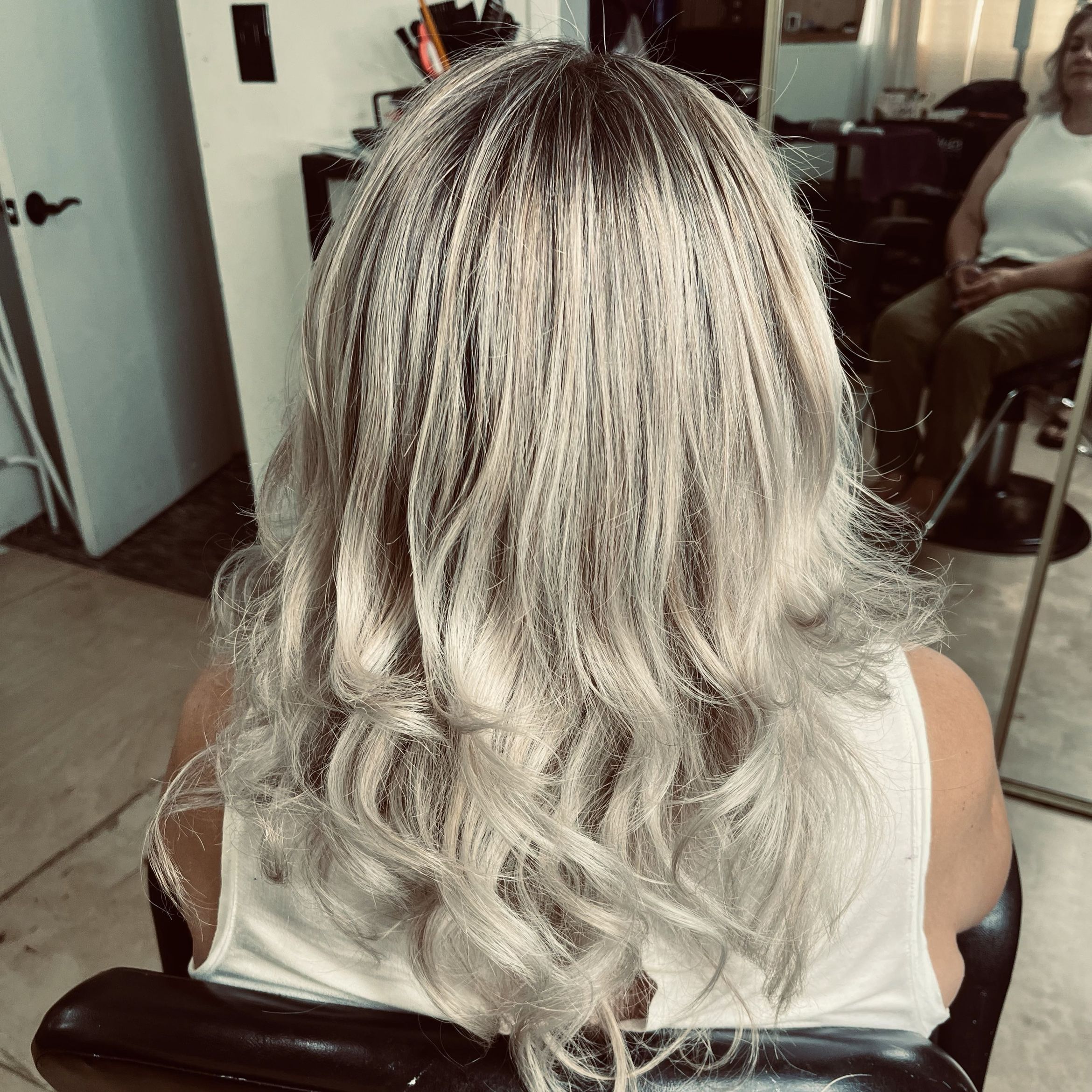 Karely. The Royal Cut, 15224 Hawthorne Blvd, Lawndale, 90260