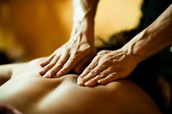 Health Benefits of Back Massage - Booksy.com