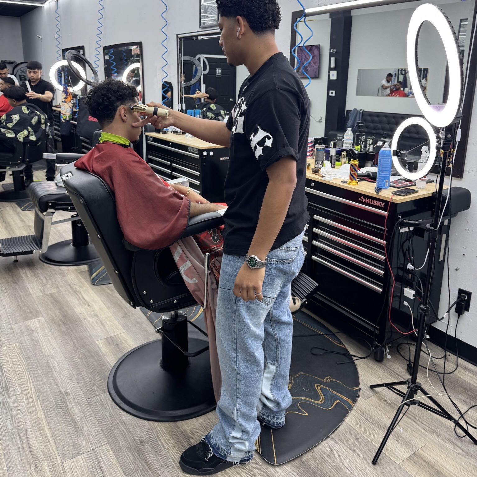 Albert_hctz BarberShop, 13210 S Post oak rd, Houston, 77045