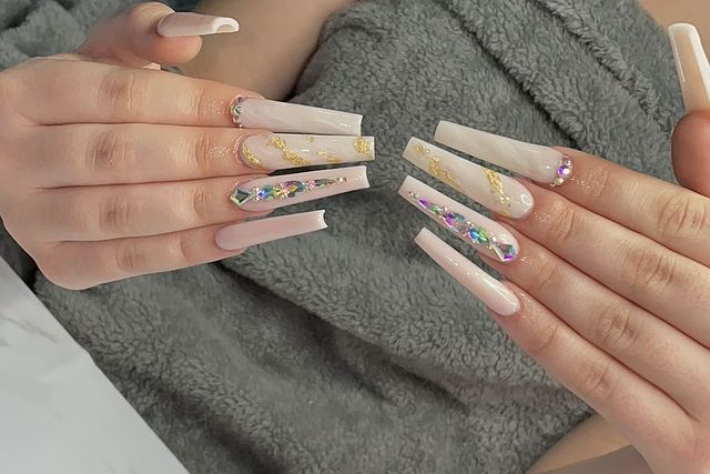 Nail Salons Near Me in Bedford | Best Nail Places & Nail Shops in Bedford,  OH!