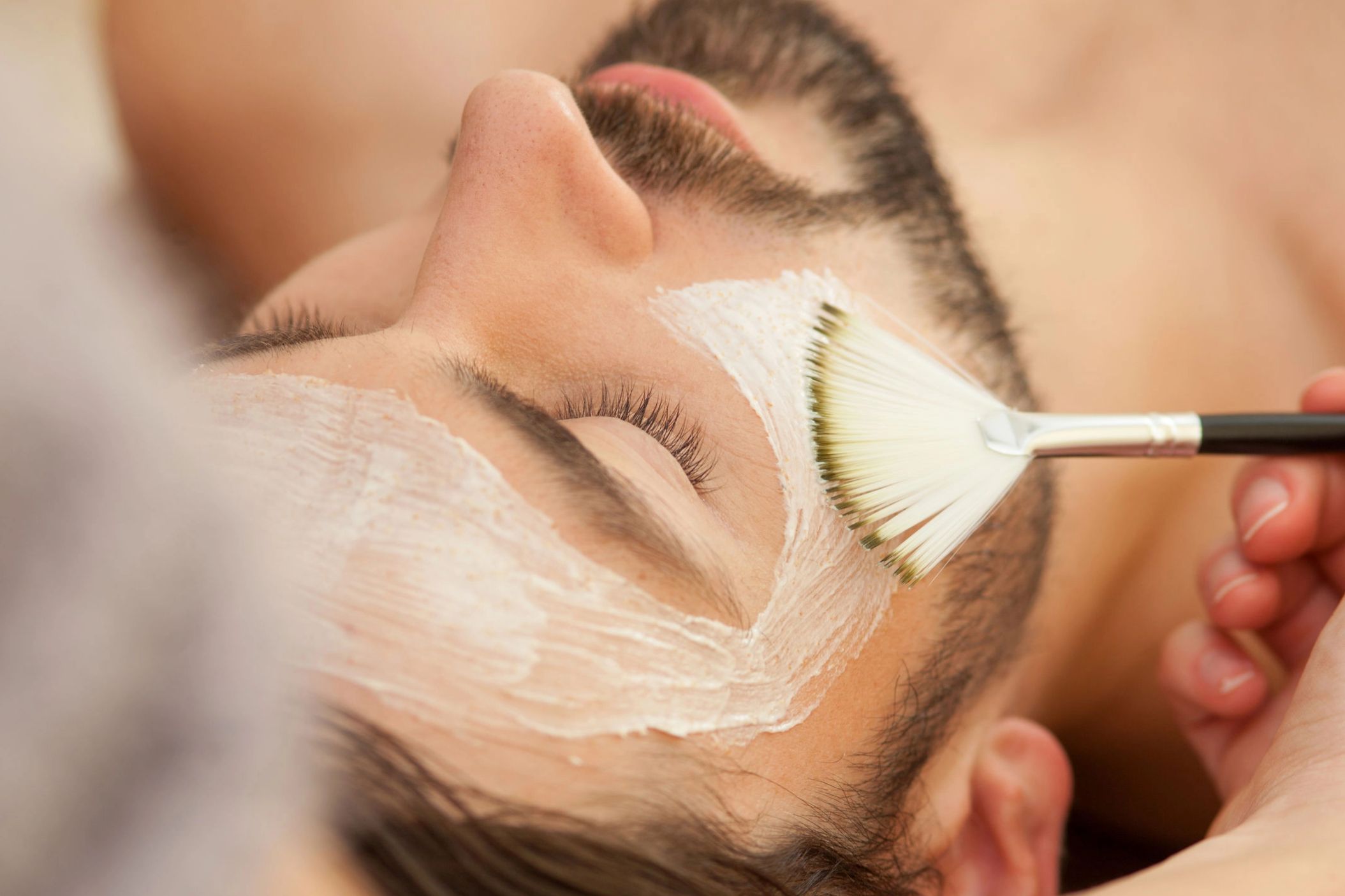 ORGANIC HUNGARIAN FACIAL FOR HIM W/ COLD THERAPY portfolio