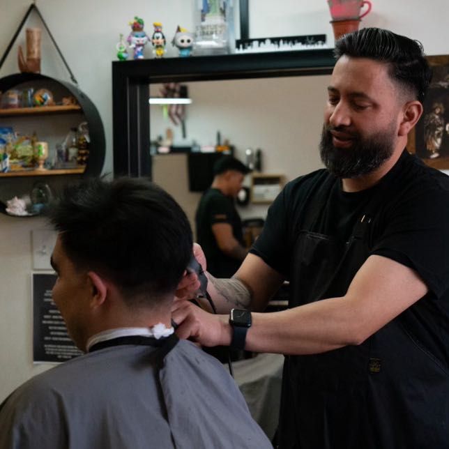 Downtown barbers ( Henry Rodas, 813 4th St, San Rafael, 94901