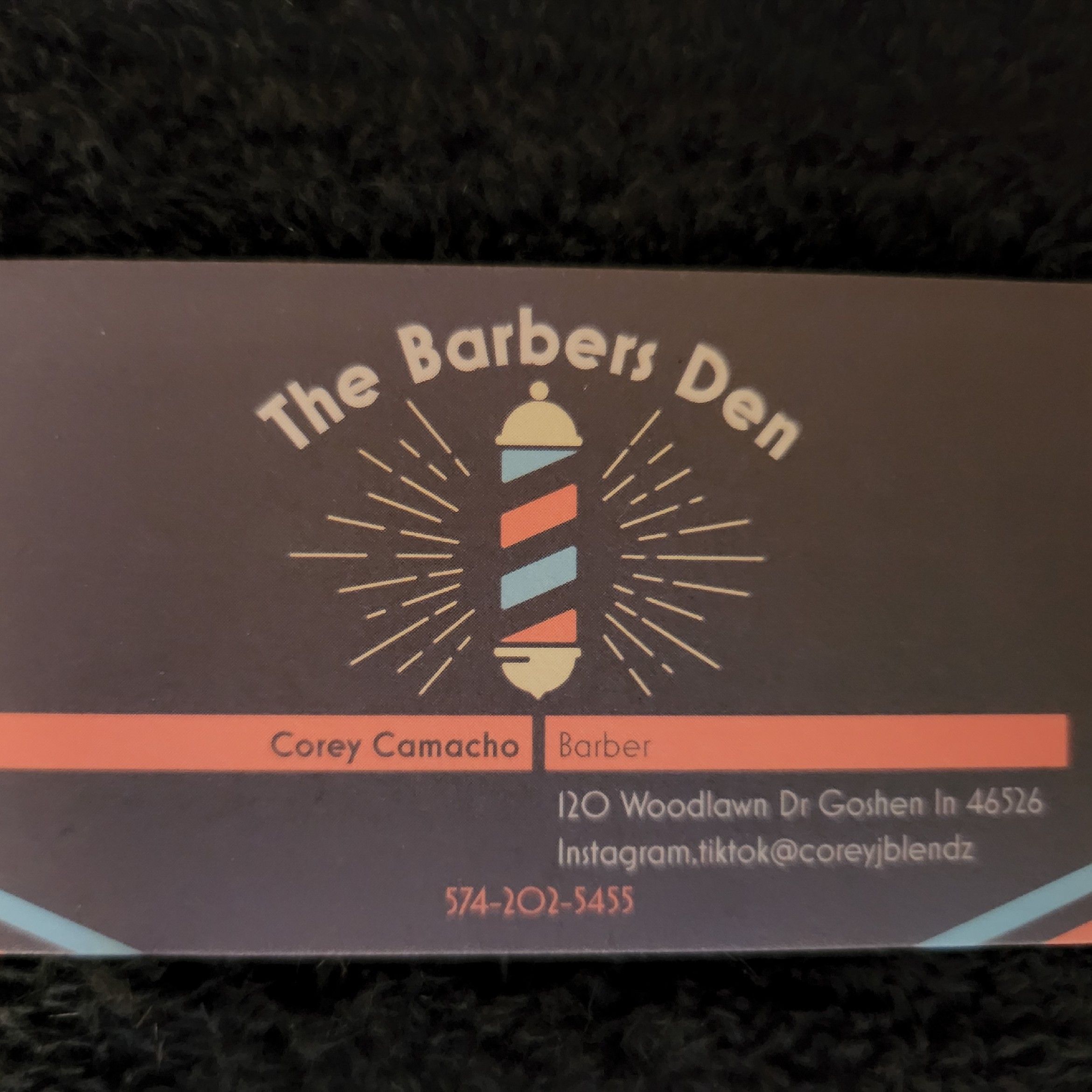 The Barbers Den, 120 Woodlawn Dr, Goshen, 46526
