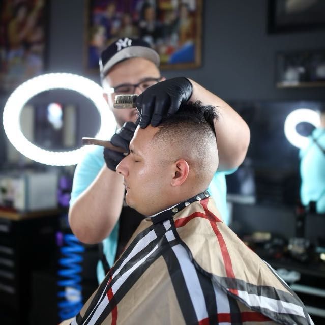 Eriks Blessed Cuts, 2840 Keller springs rd suite 1201 Carrollton tx 75006, Carrollton, 75006