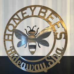 Honeybeeshideawayspa22@gmail.com, 961 Grand Ave, 3, St Paul, 55105