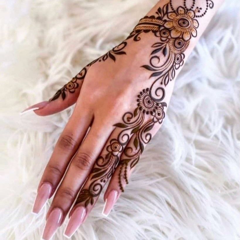 Henna Tattoos portfolio