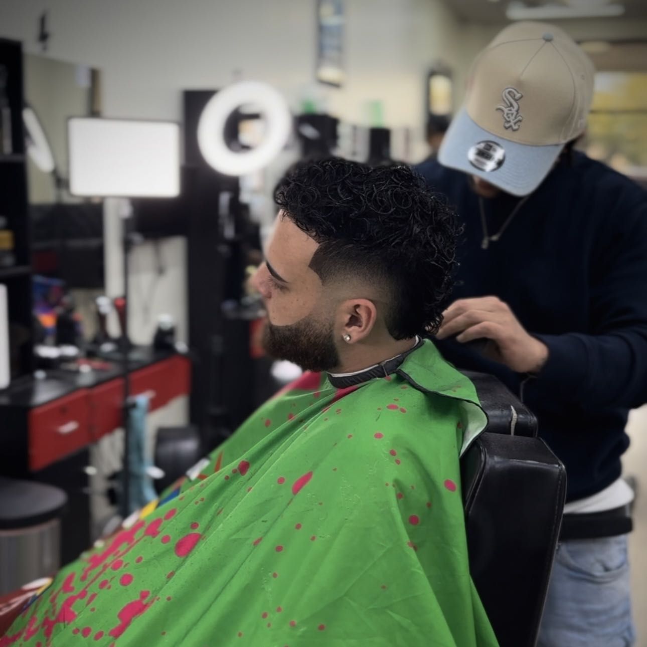 Flow-gallery barbershop, 4150 Old Milton Pkwy, Alpharetta, 30009