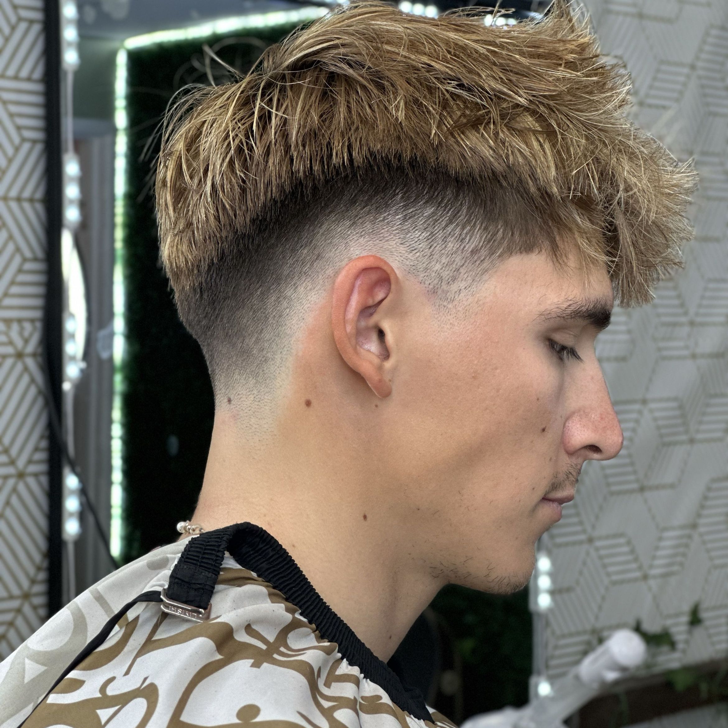Crystal Bundle (Men’s Haircut Shears & Eyebrows) portfolio
