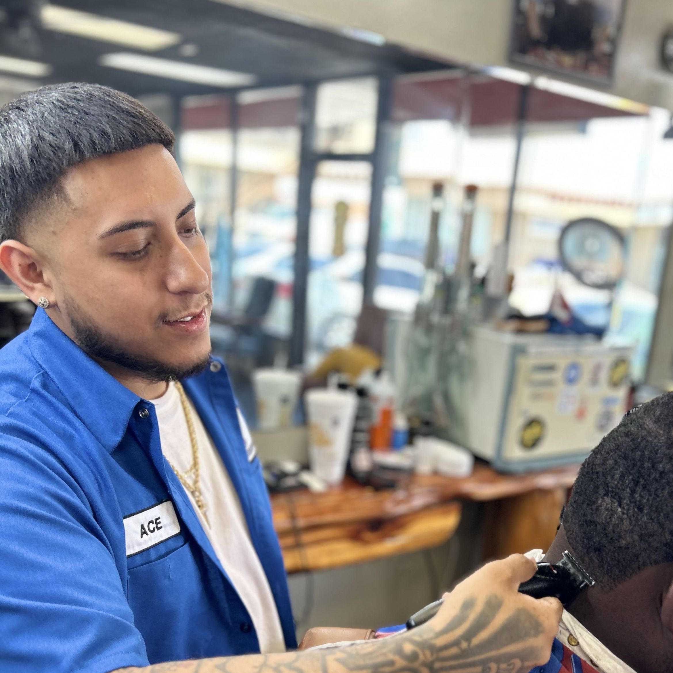 Ace Da Barber, 2439 S Collins St, Arlington, 76014