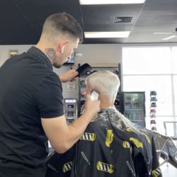 Branch The Barber, 1455 Hickory Dr, 6, Las Cruces, 88005