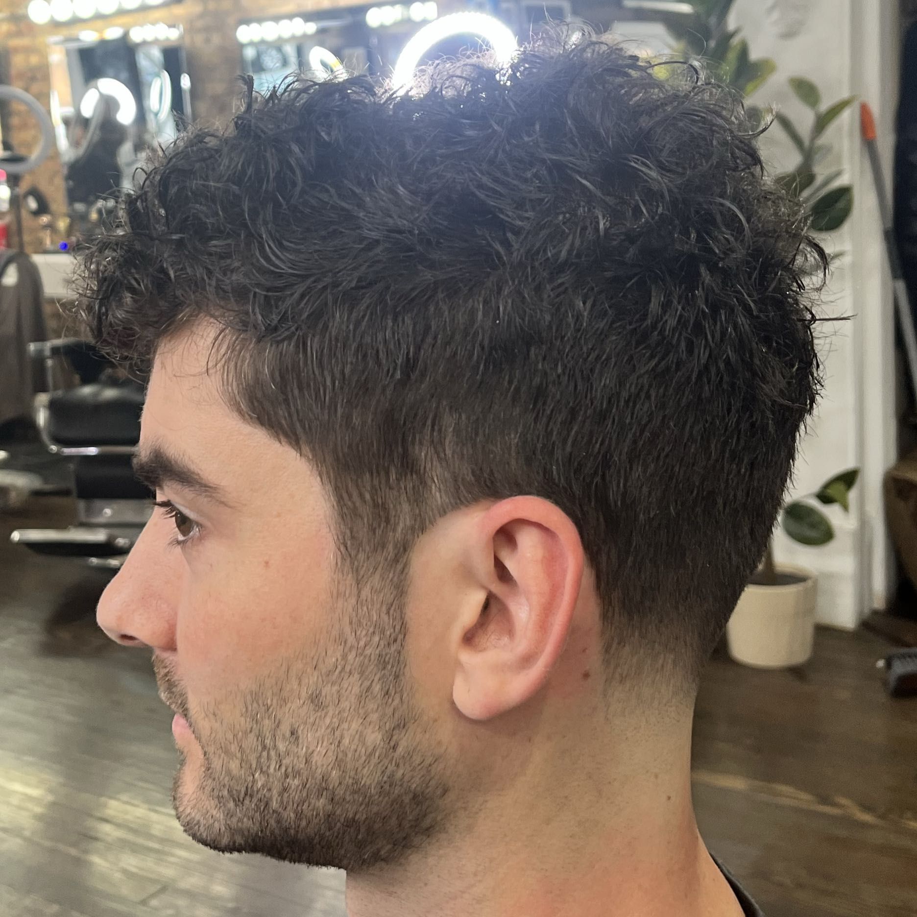 Gentleman’s haircut w/ beard lining portfolio
