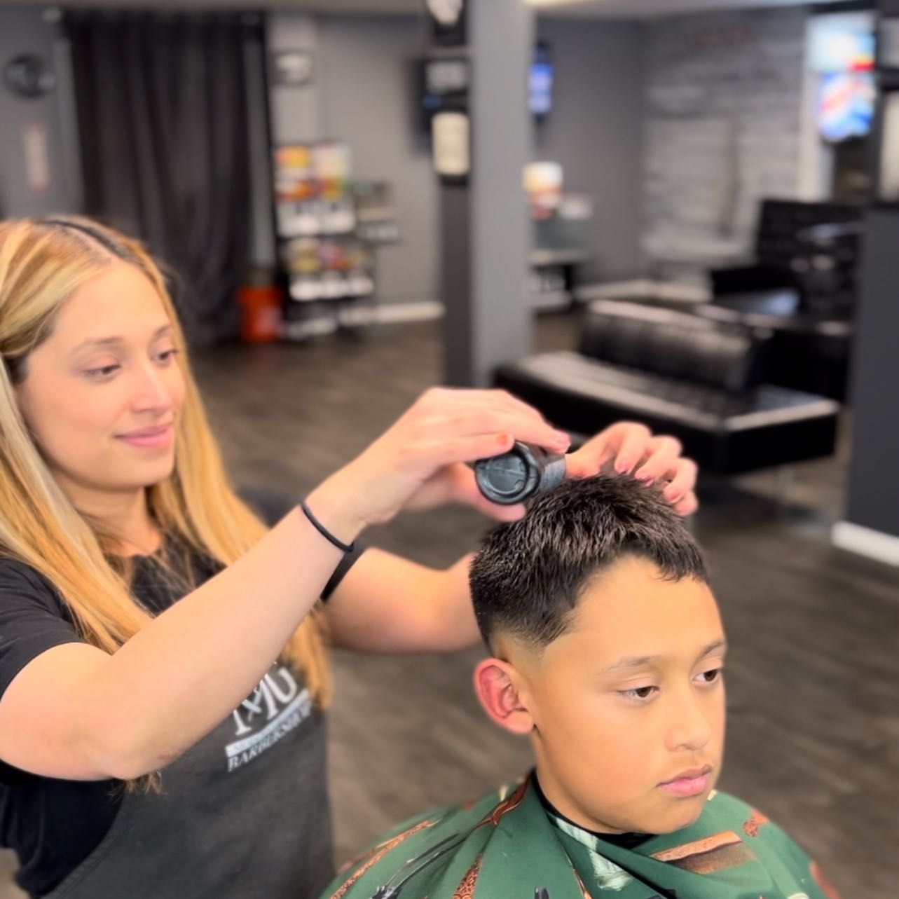 Alondra Barber @moderngroomingbarbershop, 823 West Rollins Road, Round Lake Beach, 60073