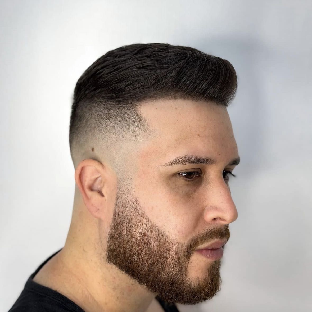 Corte de cabello y barba sencilla portfolio