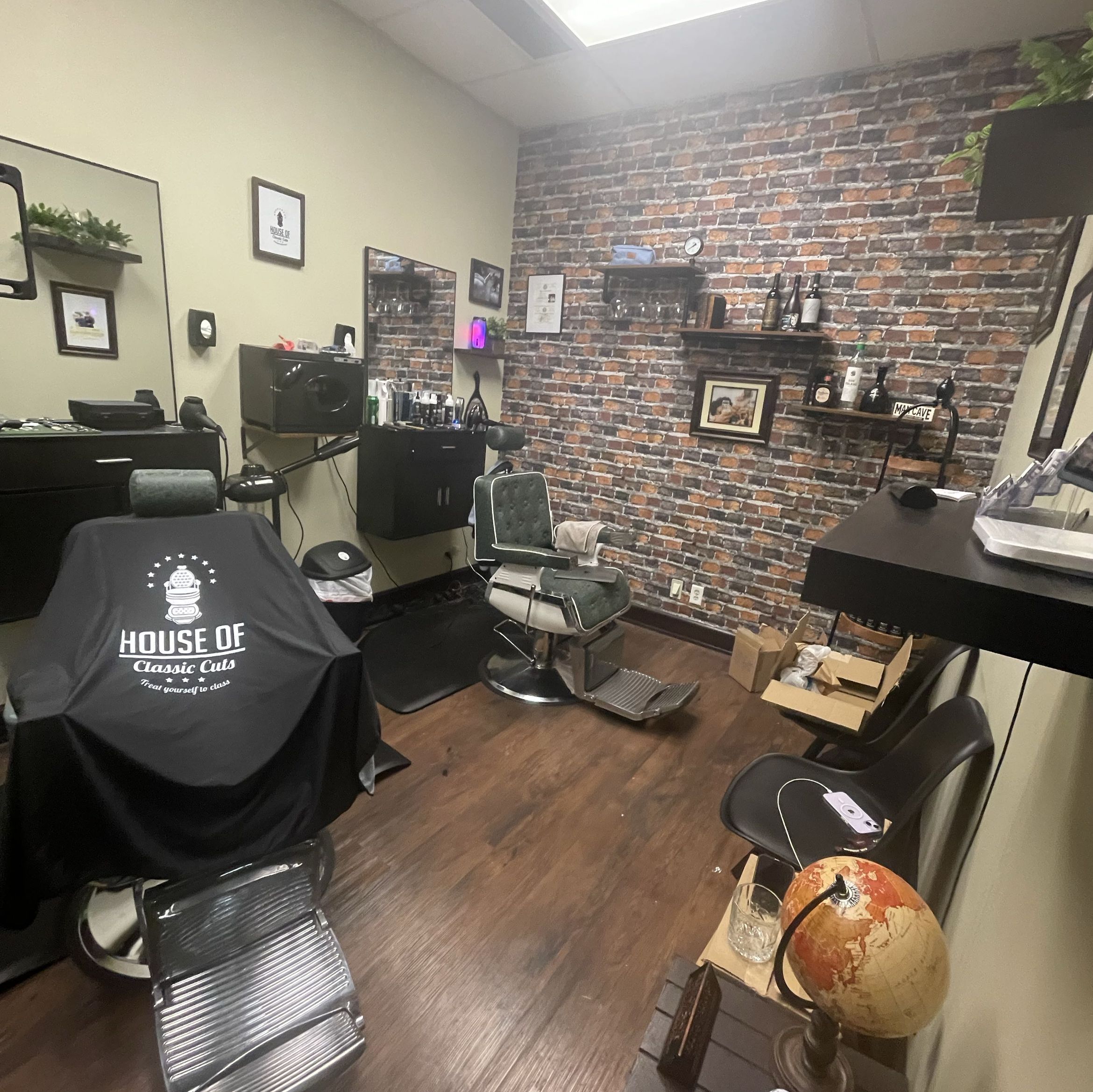 BeardedBlendz, Center, 11200 Broadway St Suite 1415, Pearland, 77584