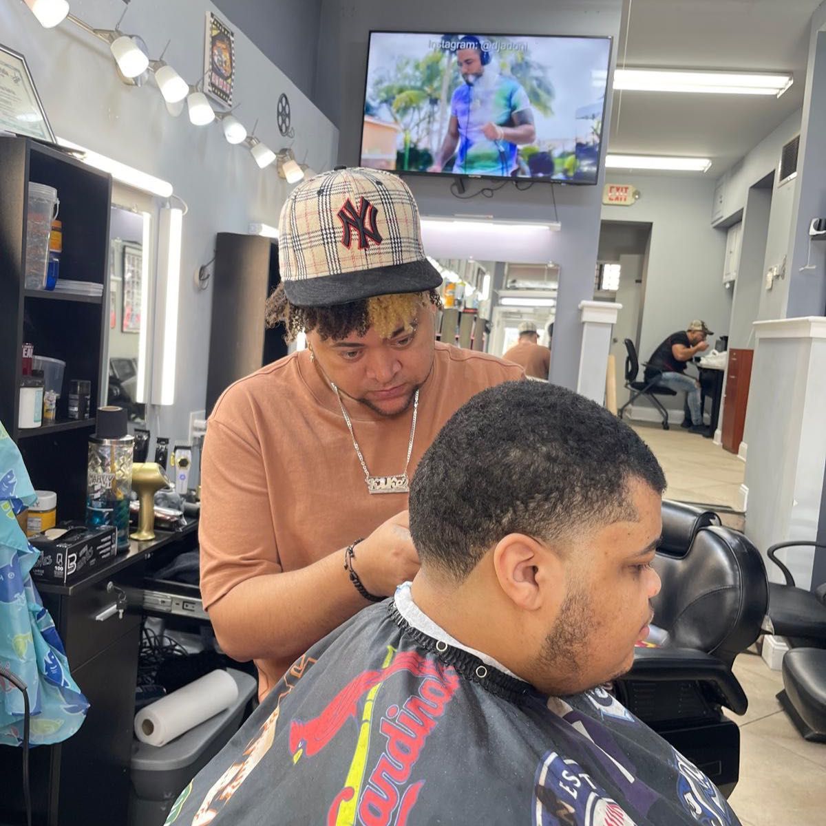 Kike Barber, 217 albemarle st, Baltimore, 21202