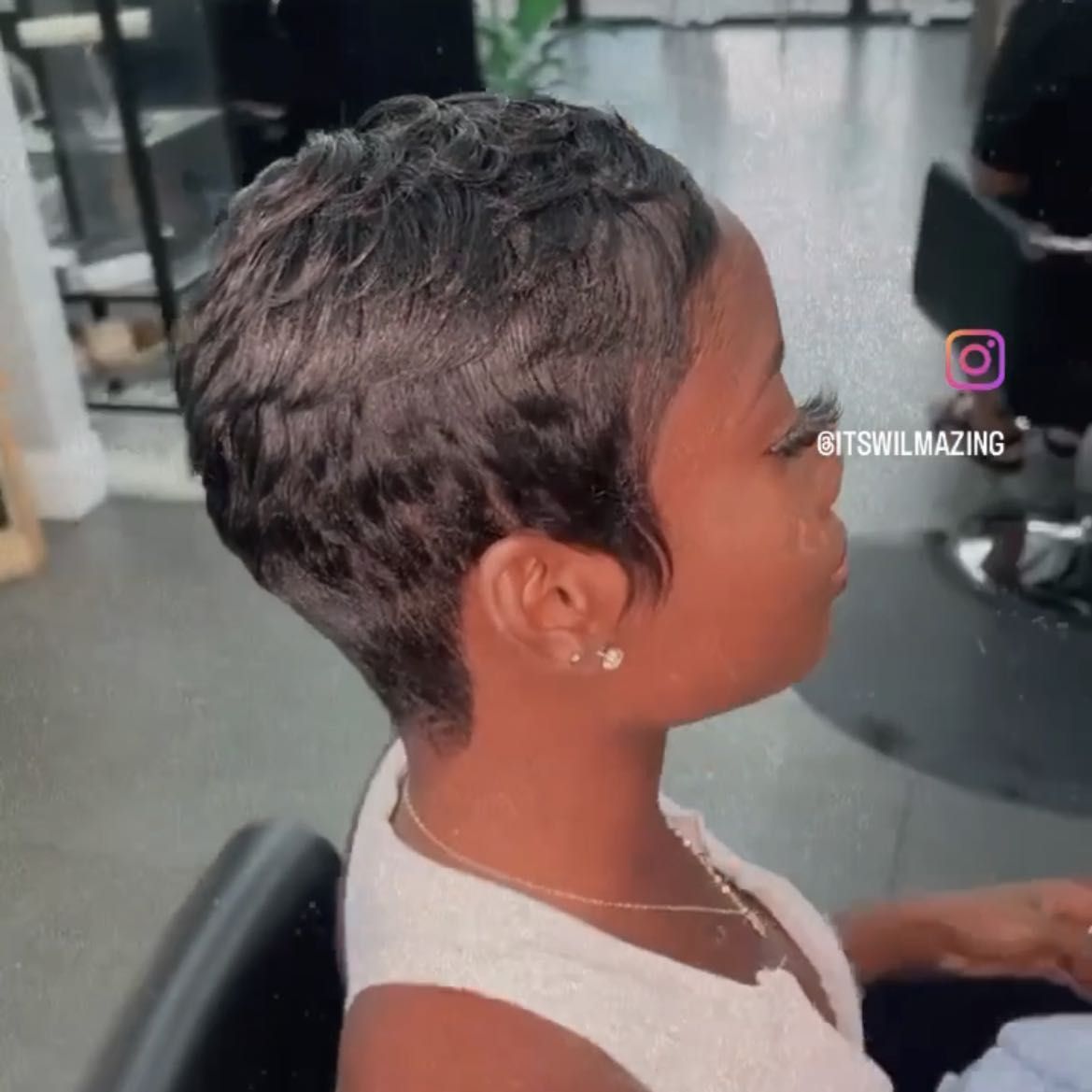 "The Ultimate"  VIRGIN RELAXER, TREAT, PERFECT CUT portfolio