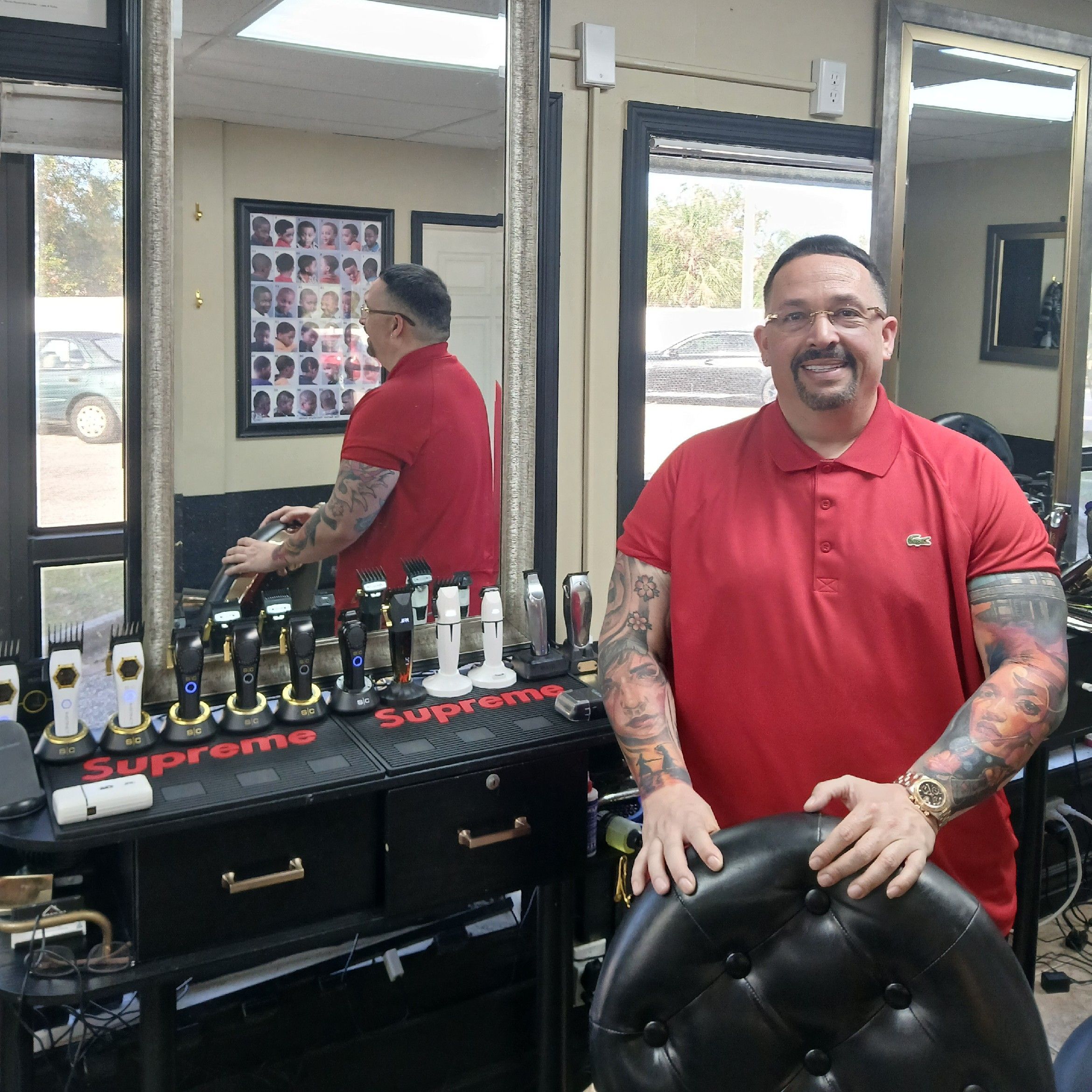 Pibe the barber, 300 Frandorson Circle, 102, Apollo Beach