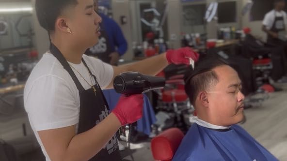 How to open a barber shop - Clover Blog