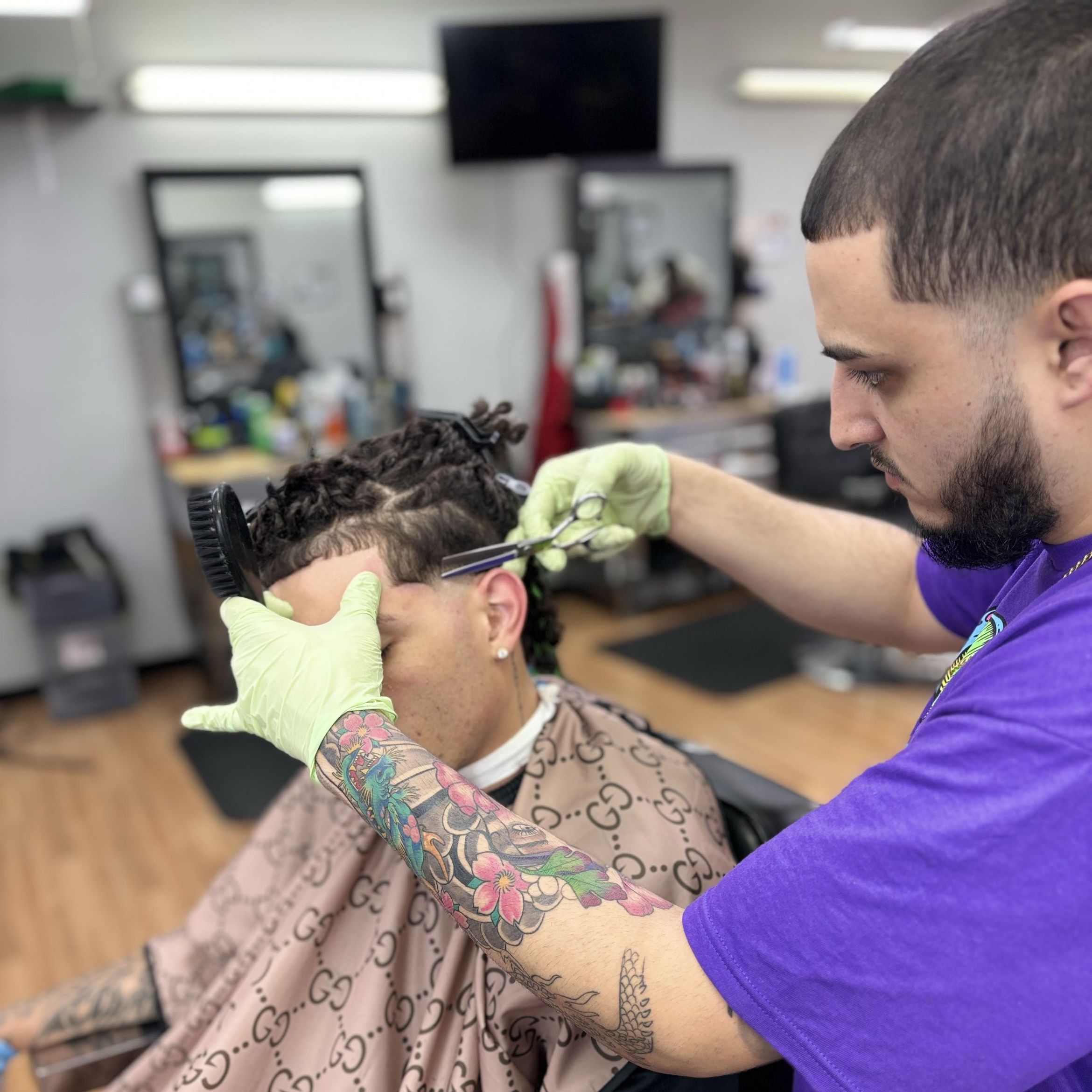 J the barber, 104 State Road 60 W, Lake Wales, 33853